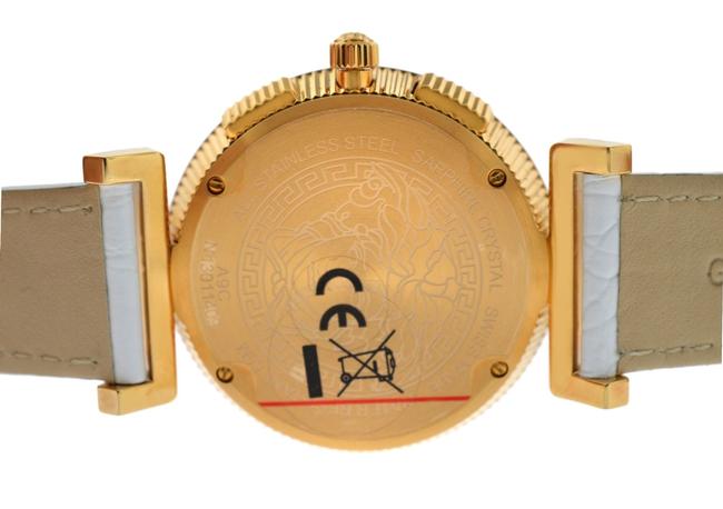 Versace Gold Tone Steel New Vanity Va903 0013 Quartz 41mm Watch Versace Gold Tone Steel New Vanity Va903 0013 Quartz 41mm Watch