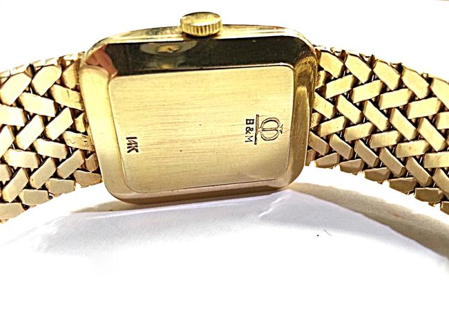 Baume & Mercier Geneve Vintage 14 Karat Yellow Gold Watch Baume & Mercier Geneve Vintage 14 Karat Yellow Gold Watch