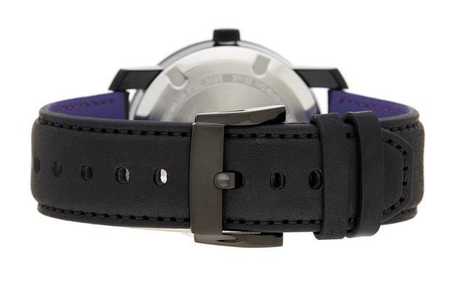 Movado Black Bold Leather Strap Gold Dot Mens Quartz 3600480 Watch Movado Black Bold Leather Strap Gold Dot Mens Quartz 3600480 Watch