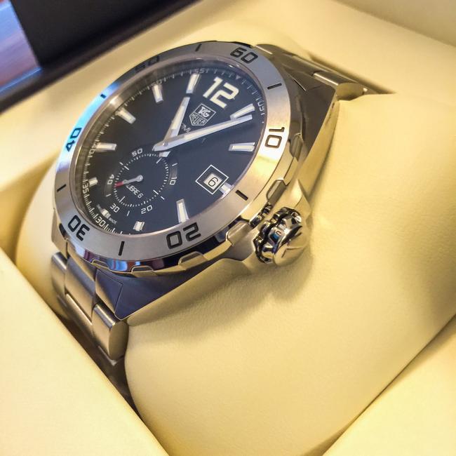 TAG Heuer Black Dial Sapphire Crystal Formula 1 Calibre 6 (Waz2110.ba0875) Watch TAG Heuer Black Dial Sapphire Crystal Formula 1 Calibre 6 (Waz2110.ba0875) Watch