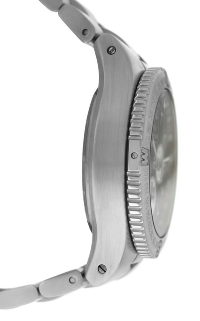 Breitling Silver Hercules A39363 Mens Stainless Steel 45mm Watch Breitling Silver Hercules A39363 Mens Stainless Steel 45mm Watch