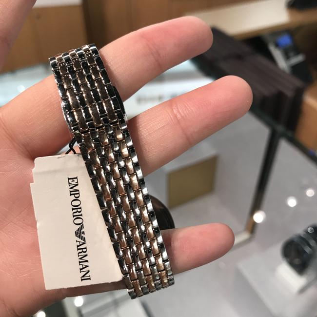 Emporio Armani Silver / Rose Gold Kappa Dial Bracelet 32mm Womens Watch Emporio Armani Silver / Rose Gold Kappa Dial Bracelet 32mm Womens Watch