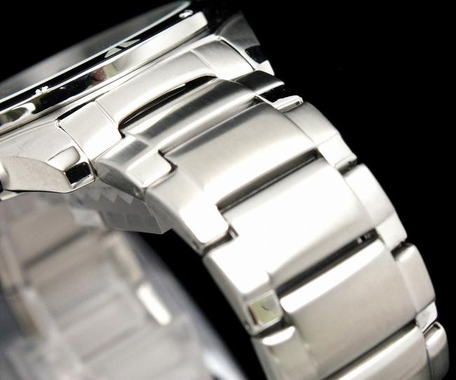 Citizen Chronograph Date Silver Dial Ss Mens 0510-s076111 An3440-53a Watch Citizen Chronograph Date Silver Dial Ss Mens 0510-s076111 An3440-53a Watch