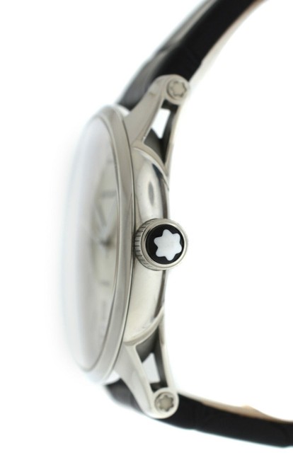 Montblanc Silver Timewalker 9675 Stainless Steel 42mm Watch Montblanc Silver Timewalker 9675 Stainless Steel 42mm Watch