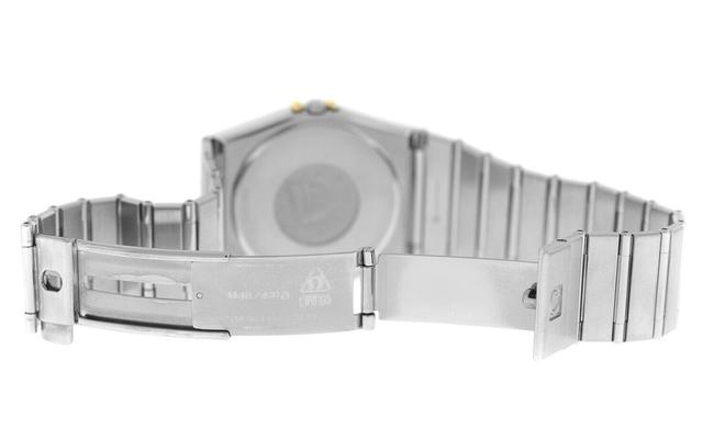 Omega Silver Manhattan Constellation 396.1070.1 396.1080.1 Day Date Gold 32mm Watch Omega Silver Manhattan Constellation 396.1070.1 396.1080.1 Day Date Gold 32mm Watch