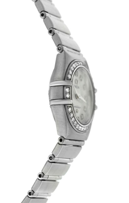 Omega Silver Constellation Ladies 1460.75 Steel Mop Diamond Quartz 22mm Watch Omega Silver Constellation Ladies 1460.75 Steel Mop Diamond Quartz 22mm Watch