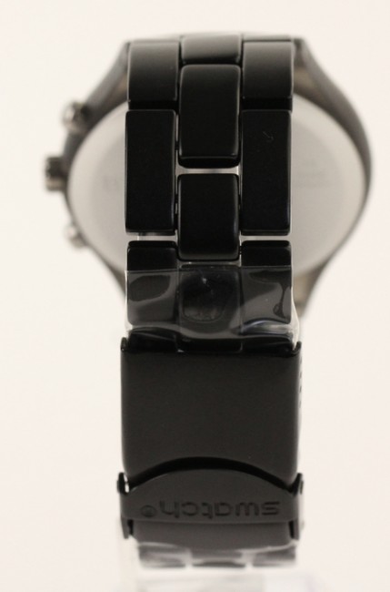 Swatch Black Svcm4009ag Aluminum Bracelet with Analog Dial Watch Swatch Black Svcm4009ag Aluminum Bracelet with Analog Dial Watch