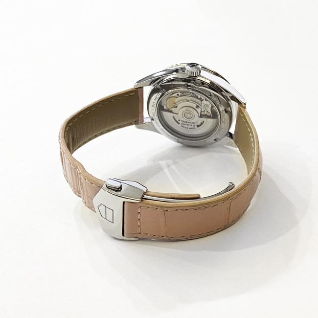 TAG Heuer Carrera Mother Of Pearl Dial Diamondwv2212-0 Wv2212-0 Watch TAG Heuer Carrera Mother Of Pearl Dial Diamondwv2212-0 Wv2212-0 Watch