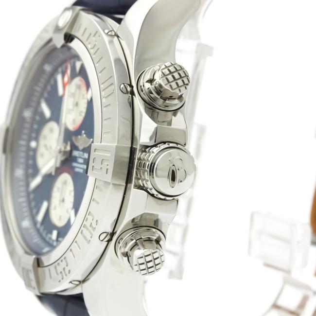 Breitling Avenger Stainless Steel Mens Sports A13371 Watch Breitling Avenger Stainless Steel Mens Sports A13371 Watch