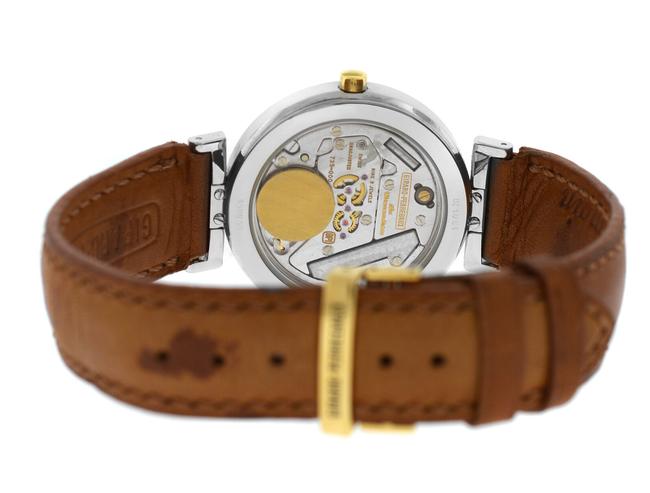Girard-Perregaux Silver Unisex Integrale Steel Gold 32mm Date Quartz See Watch Girard-Perregaux Silver Unisex Integrale Steel Gold 32mm Date Quartz See Watch