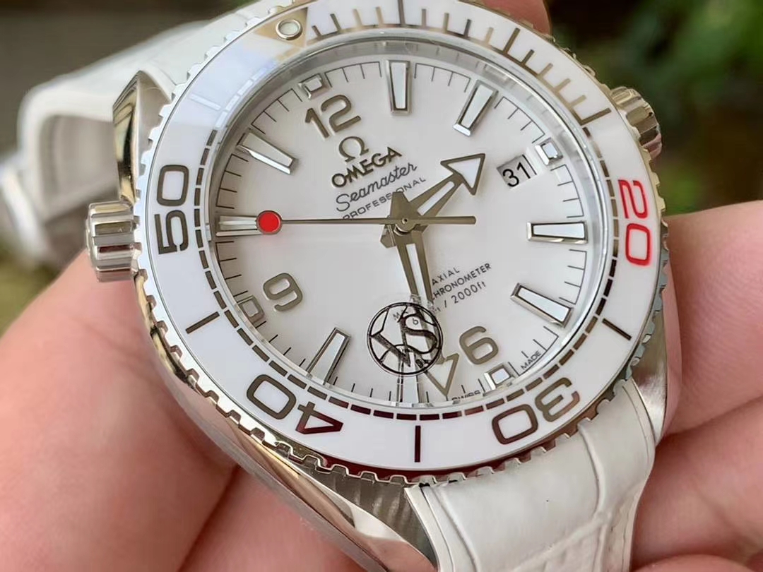 PLANET OCEAN 39.5MM OLYMPIC GAMES SS VSF 1:1 BEST EDITION WHITE DIAL ON WHITE RUBBER STRAP A8800 PLANET OCEAN 39.5MM OLYMPIC GAMES SS VSF 1:1 BEST EDITION WHITE DIAL ON WHITE RUBBER STRAP A8800