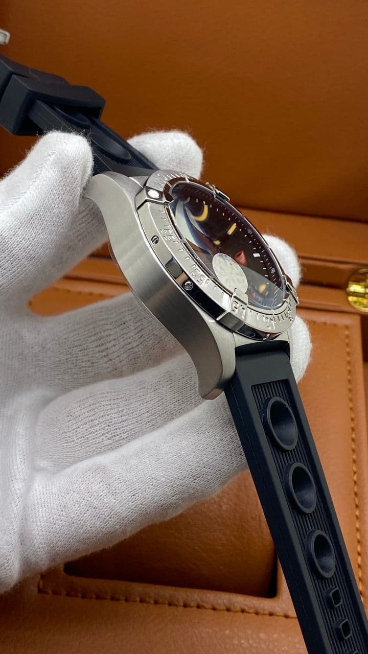 Breitling Bandit Black Chrono High Version on Black Rubber Strap