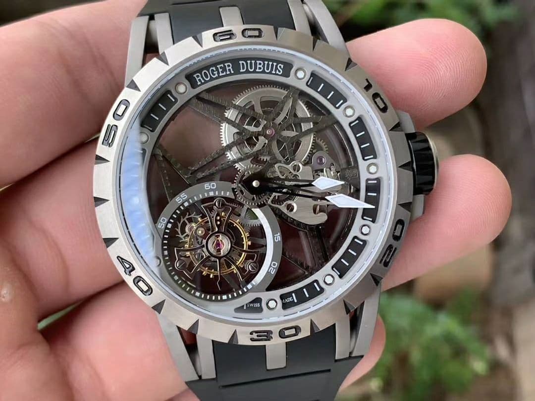 Roger Dubuis G041C - Excalibur Spider Skele Flying Tourb TI/RU Black BBR
