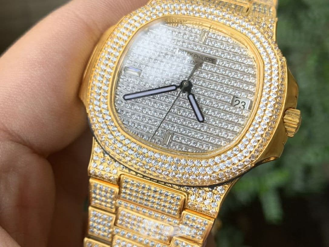 Nautilus 5719/1R RG Full Diamond PF 1:1 Best Edition on Full Diamond Bracelet A324 Clone