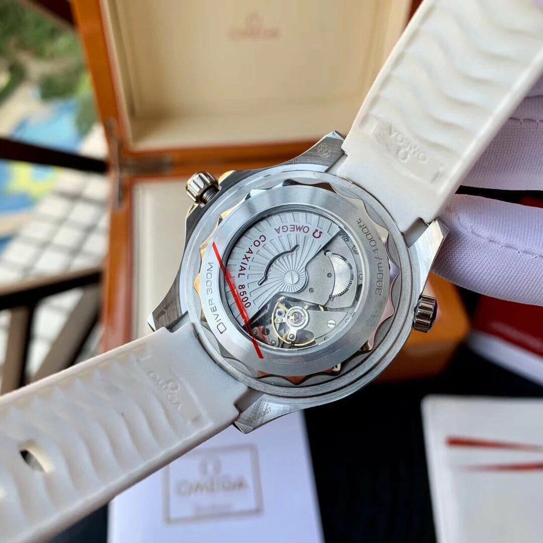 Omega Seamaster White Dial on White Rubber Strap