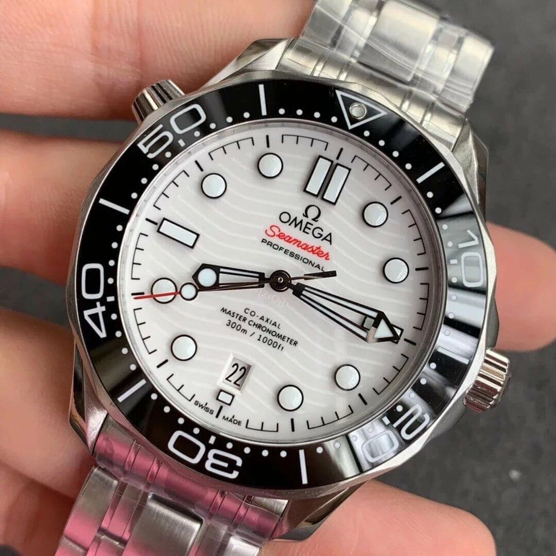 Omega Seamaster Diver 300M SS VSF White Dial Omega Seamaster Diver 300M SS VSF White Dial