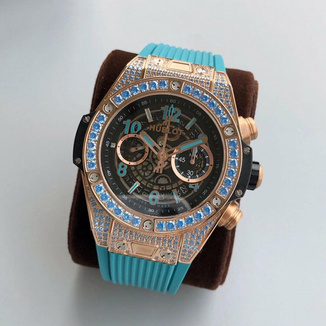 Big Bang Unico Diamond HBF 1:1 Best Edition Gold Skeleton Dial Rainbow Bezel on Blue Rubber Strap A1242 Big Bang Unico Diamond HBF 1:1 Best Edition Gold Skeleton Dial Rainbow Bezel on Blue Rubber Strap A1242