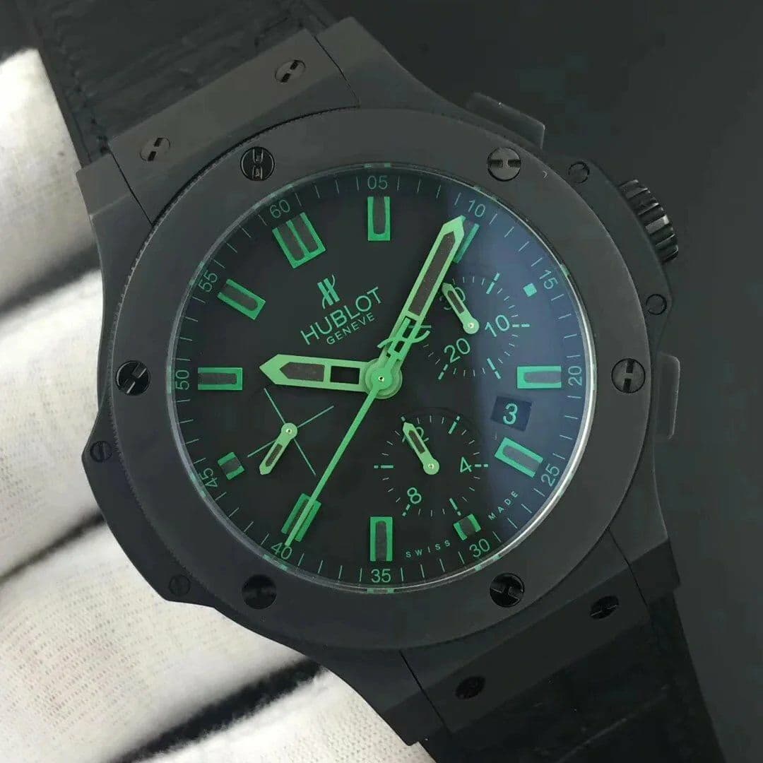 Big Bang 44.5mm PVD Black Dial with Green Markers on Black Gummy Strap A7750 Big Bang 44.5mm PVD Black Dial with Green Markers on Black Gummy Strap A7750