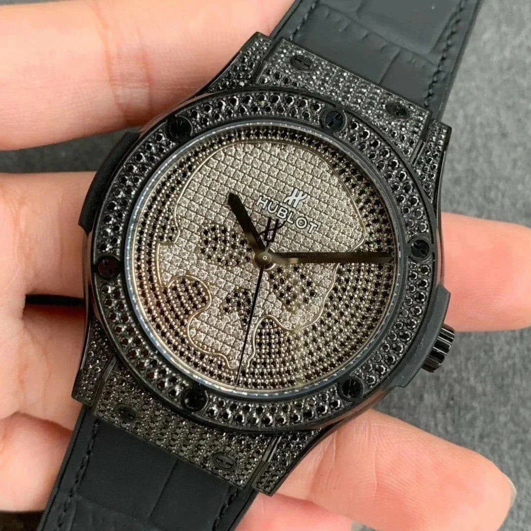 Classic Fusion Automatic PVD OXF Best Edition Diamonds Case Diamonds Skull Dial on Black Leather Strap MIYOTA 9015 Classic Fusion Automatic PVD OXF Best Edition Diamonds Case Diamonds Skull Dial on Black Leather Strap MIYOTA 9015