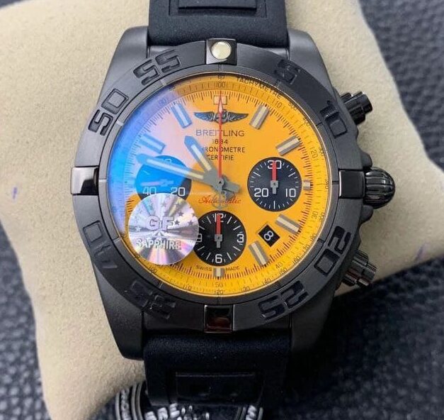 Chronomat 44mm Blacksteel GF 1:1 Special Edition Yellow Dial on Black Rubber Strap Chronomat 44mm Blacksteel GF 1:1 Special Edition Yellow Dial on Black Rubber Strap