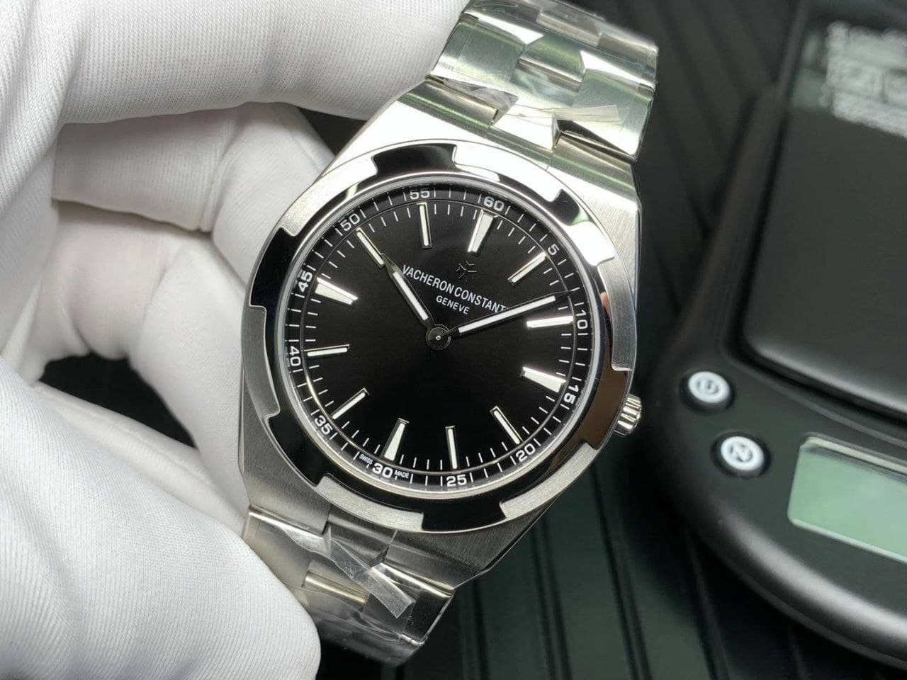Overseas Ultra-Thin 2000V XF 1:1 Best Edition Black Dial on SS Bracelet