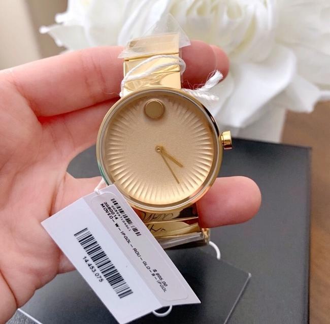 Movado Gold Womens Edge Swiss Quartz Bracelet 34mm Watch Movado Gold Womens Edge Swiss Quartz Bracelet 34mm Watch