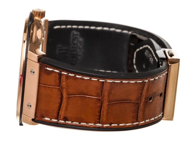 Hublot Rose Gold 501247 Classic Fusion 33mm Watch Hublot Rose Gold 501247 Classic Fusion 33mm Watch