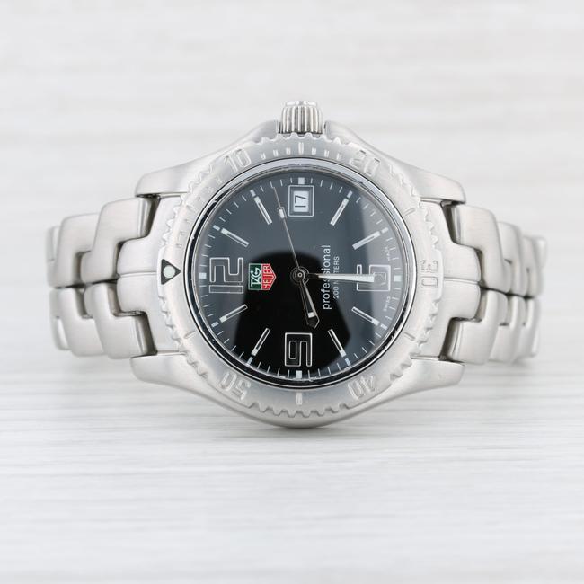 TAG Heuer Stainless Steel Professional Quartz Wt1210 Date 200m Watch TAG Heuer Stainless Steel Professional Quartz Wt1210 Date 200m Watch