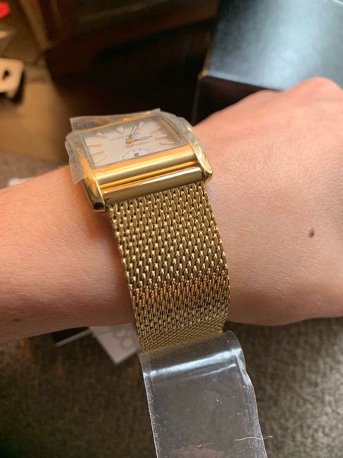 Movado Heritage Mother Of Pearl 38 Mesh Gold Ion Stainless Woman Watch Movado Heritage Mother Of Pearl 38 Mesh Gold Ion Stainless Woman Watch