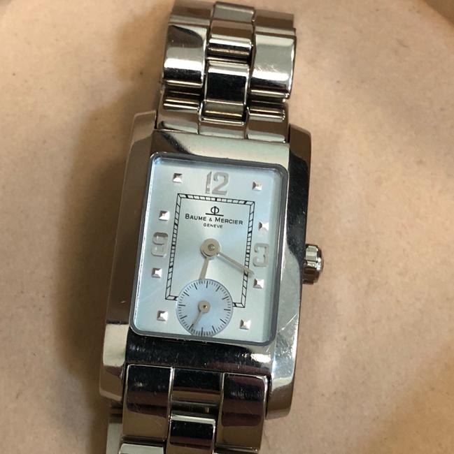 Baume & Mercier Silver Mv045139 Watch Baume & Mercier Silver Mv045139 Watch