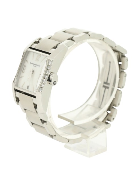 Baume & Mercier Silver Mother-of-pearl Square Dial Watch Baume & Mercier Silver Mother-of-pearl Square Dial Watch