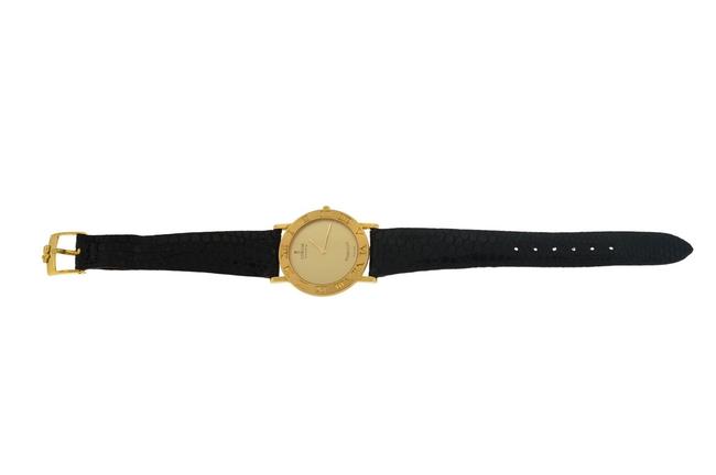 Corum Yellow Gold Romvlvs 50.501.56 Mens 18k Quartz 32mm Watch Corum Yellow Gold Romvlvs 50.501.56 Mens 18k Quartz 32mm Watch