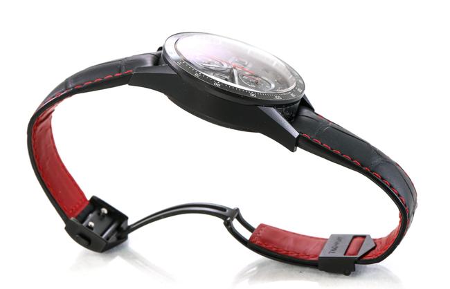 TAG Heuer Pvd Titanium/ Red Carrera Chronographe 43mm Car2a80 Watch TAG Heuer Pvd Titanium/ Red Carrera Chronographe 43mm Car2a80 Watch