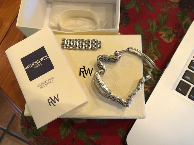 Raymond Weil Silver Tosca Quartz Watch Raymond Weil Silver Tosca Quartz Watch