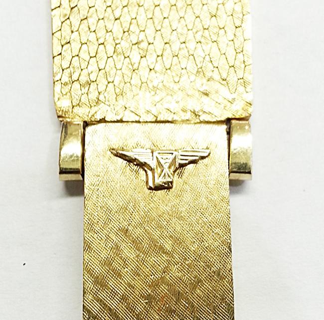 Longines Vintage 14 Karat Yellow Gold Swiss Mechanical Movement Watch Longines Vintage 14 Karat Yellow Gold Swiss Mechanical Movement Watch
