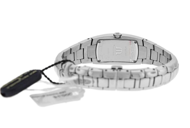 Maurice Lacroix Silver New Lady Intuition In3012-ss002-820 Steel Quartz Watch Maurice Lacroix Silver New Lady Intuition In3012-ss002-820 Steel Quartz Watch