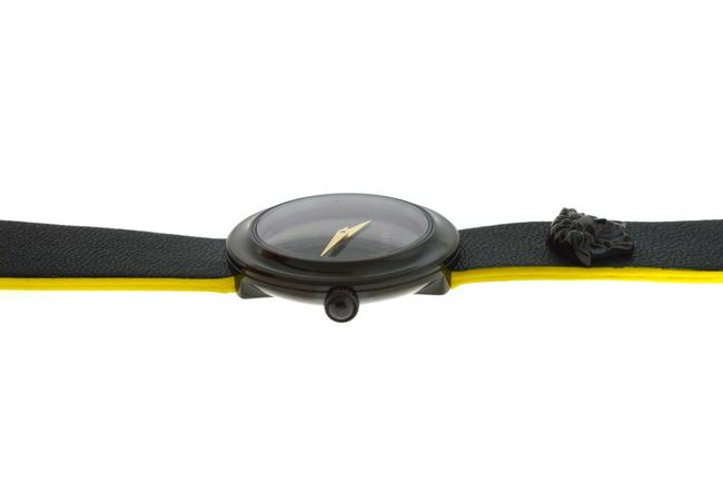 Versace Stainless Steel Pvd Coated New V-flare Vebn00518 Wrap Around Bracelet Quartz 28 Watch Versace Stainless Steel Pvd Coated New V-flare Vebn00518 Wrap Around Bracelet Quartz 28 Watch