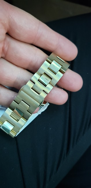 Movado Gold New with Tags Champagne Dial Yellow Ladies Stai Watch Movado Gold New with Tags Champagne Dial Yellow Ladies Stai Watch