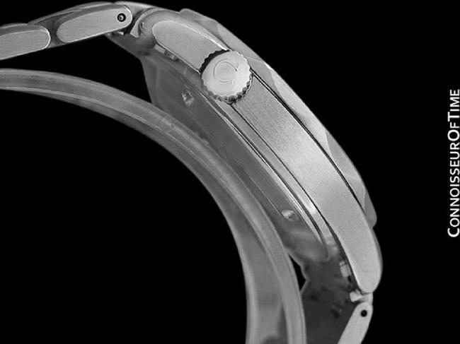 Omega Blue Seamaster Midsize 300m Professional Diver (James Bond Style) St Watch Omega Blue Seamaster Midsize 300m Professional Diver (James Bond Style) St Watch