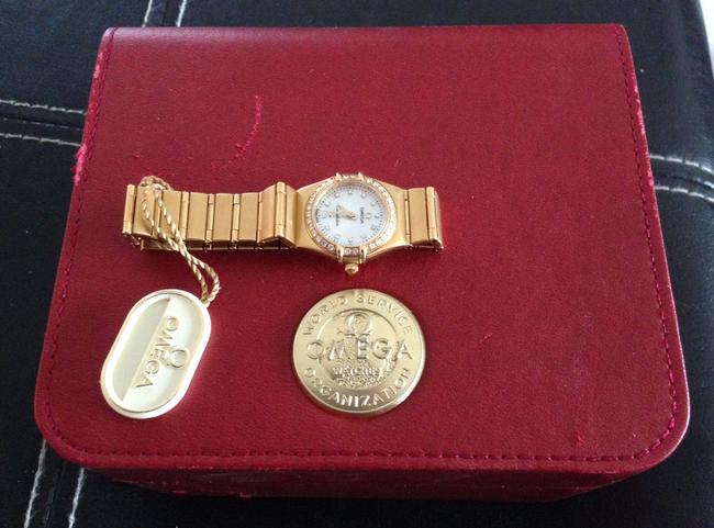 Omega Solid Gold Lady Constellation 22mm 18k Yellow Diamond Mop Watch Omega Solid Gold Lady Constellation 22mm 18k Yellow Diamond Mop Watch