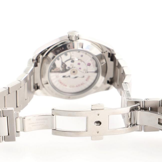 Omega White Seamaster Aqua Terra 150m Co-axial Master Chronometer Watch Omega White Seamaster Aqua Terra 150m Co-axial Master Chronometer Watch