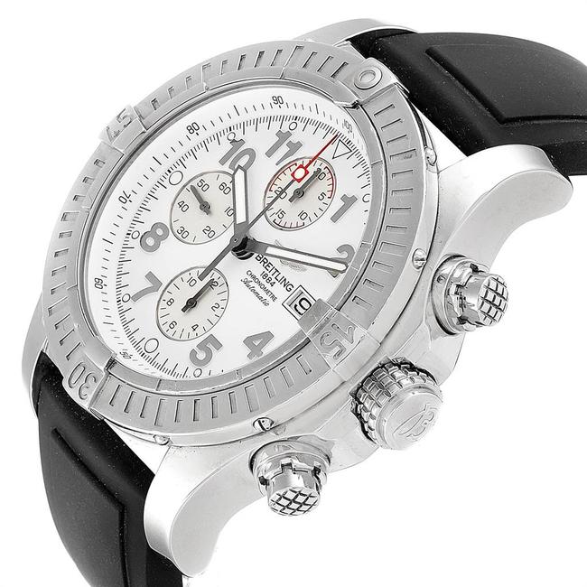 Breitling White Aeromarine Super Avenger Dial Rubber Strap Watch Breitling White Aeromarine Super Avenger Dial Rubber Strap Watch