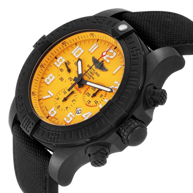 Breitling Cobra Yellow Avenger Hurricane 45 Mens Xb0170 Unworn Watch Breitling Cobra Yellow Avenger Hurricane 45 Mens Xb0170 Unworn Watch