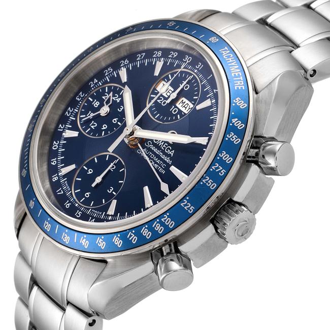 Omega Blue Box Speedmaster Day Date Chronograph 3222.80.00 Card Watch Omega Blue Box Speedmaster Day Date Chronograph 3222.80.00 Card Watch