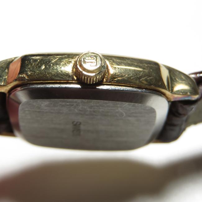 Tissot Gold Tone Swiss Quartz Ladies Leather Belt T Square Watch Tissot Gold Tone Swiss Quartz Ladies Leather Belt T Square Watch