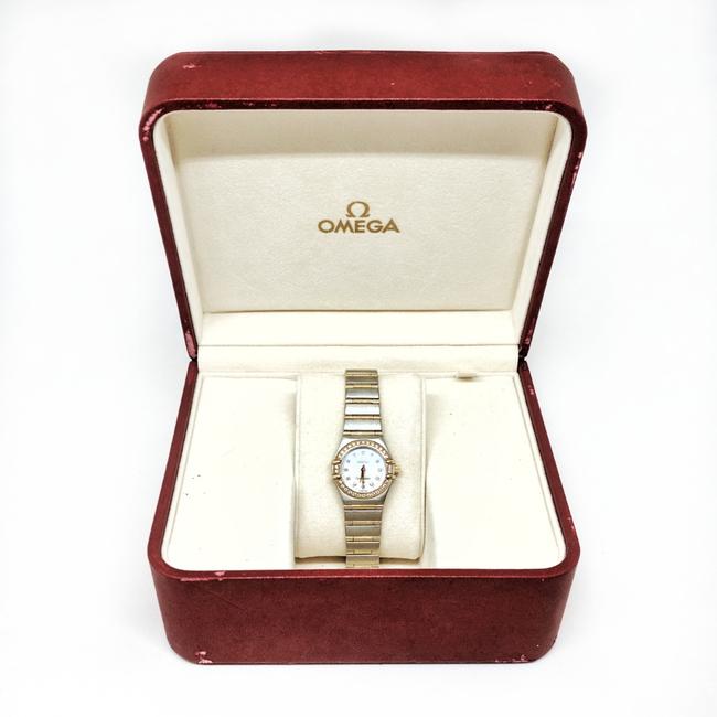 Omega Ladies Constellation Diamond and Gold Gently Used Watch Omega Ladies Constellation Diamond and Gold Gently Used Watch