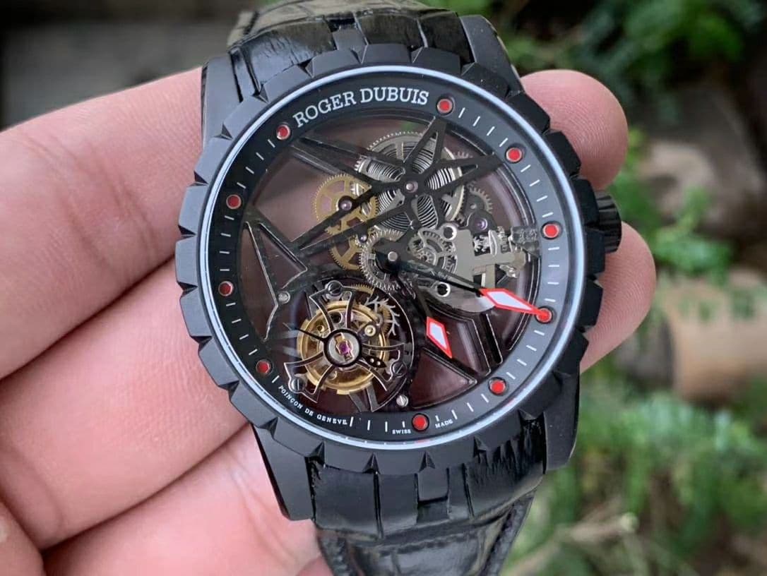 Roger Dubuis G041C - Excalibur Spider Skele Flying Tourb TI/RU Black BBR Roger Dubuis G041C - Excalibur Spider Skele Flying Tourb TI/RU Black BBR