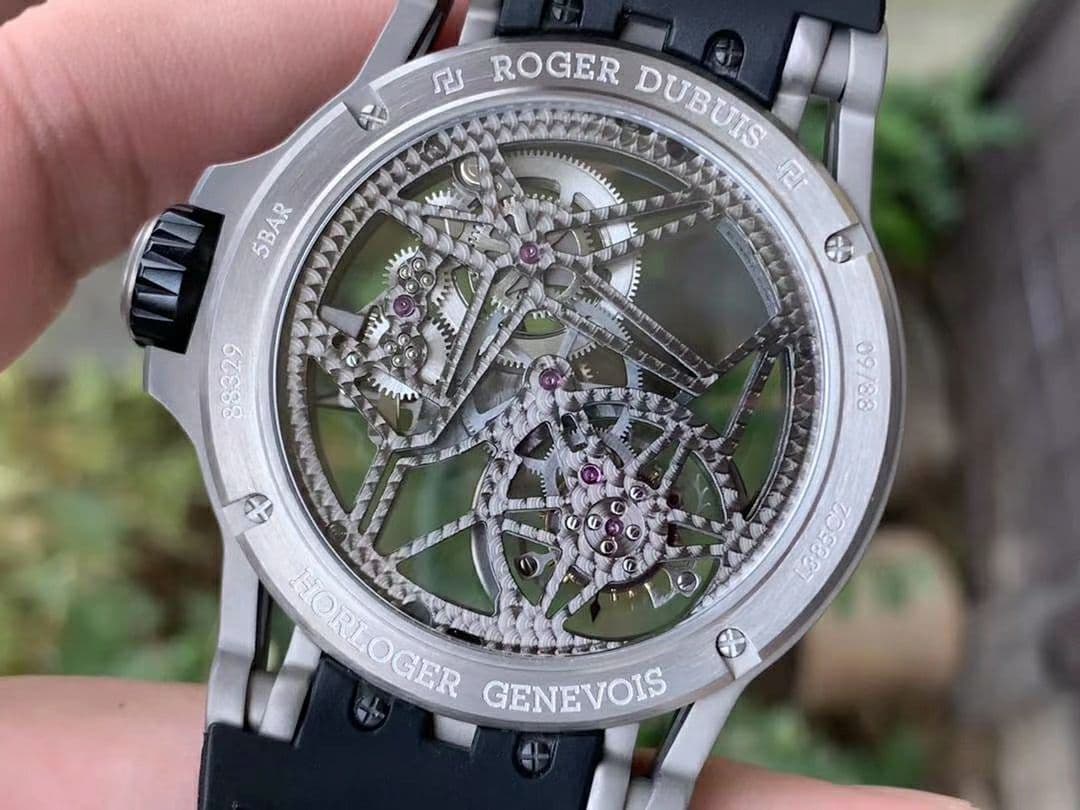 Roger Dubuis G041C - Excalibur Spider Skele Flying Tourb TI/RU Black BBR
