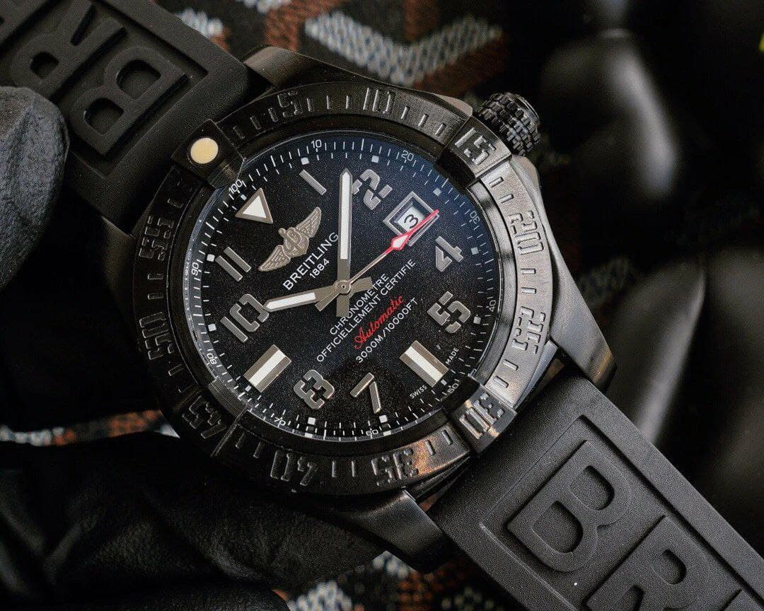 Breitling Avenger Black Dial on Black Rubber Strap