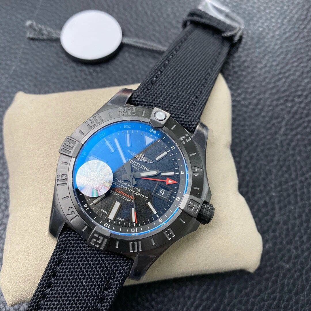 Avenger BlackBird 44mm DLC 1:1 Best Edition Titanium Case Black Dial on Black Rubber StrapV4 Avenger BlackBird 44mm DLC 1:1 Best Edition Titanium Case Black Dial on Black Rubber StrapV4